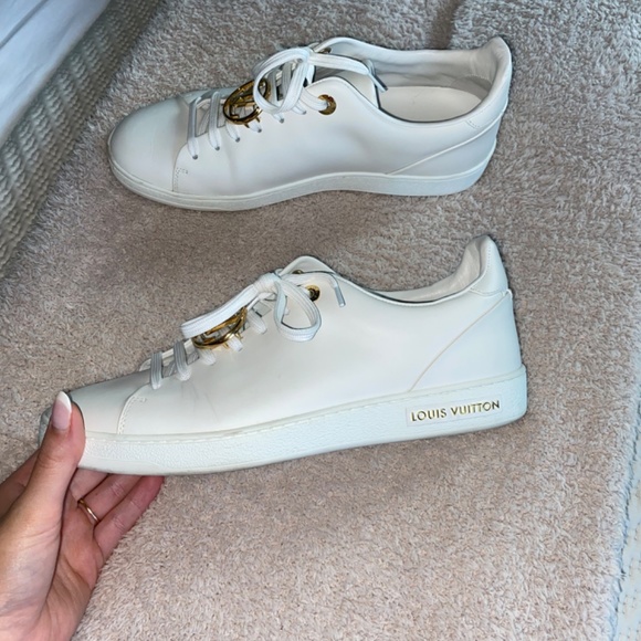 Louis Vuitton Frontrow Sneaker - Picture 2 of 5